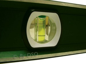 48" 1220mm Box Beam Spirit Level with Shock Absorbing End Caps WY013